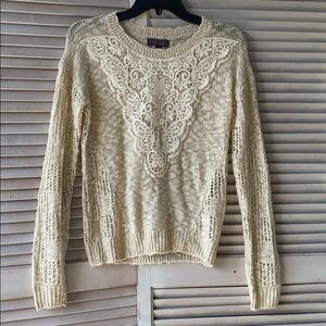 marled Beige knit   Sweater size M